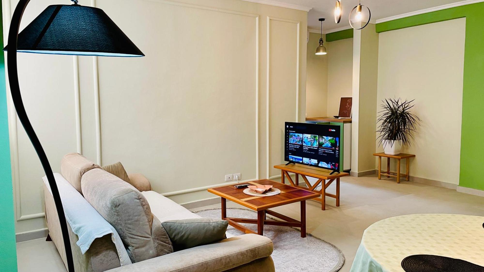 Trails Center Apartment Divjaka